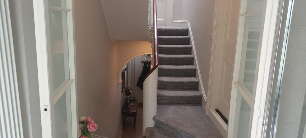 Eglinton Road - Super King - Ensuite Bray Extérieur photo