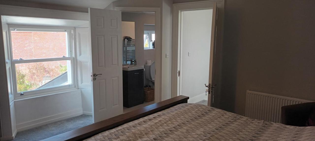 Eglinton Road - Super King - Ensuite Bray Extérieur photo