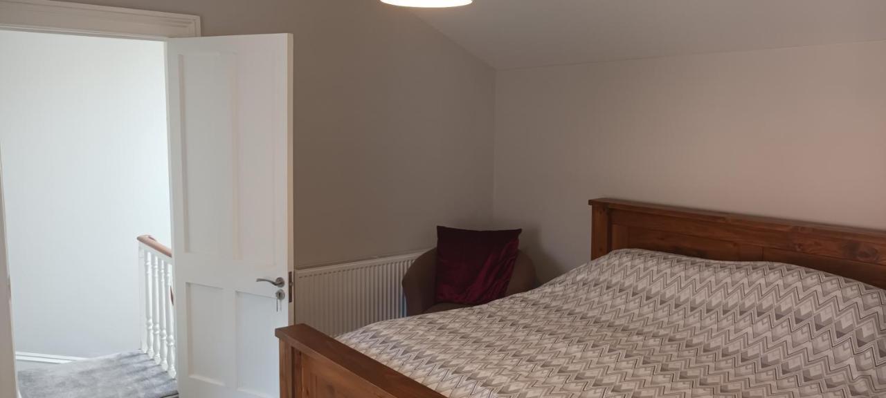 Eglinton Road - Super King - Ensuite Bray Extérieur photo