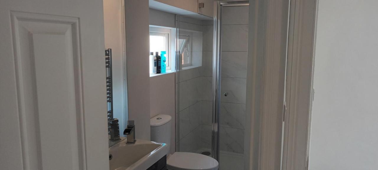 Eglinton Road - Super King - Ensuite Bray Extérieur photo